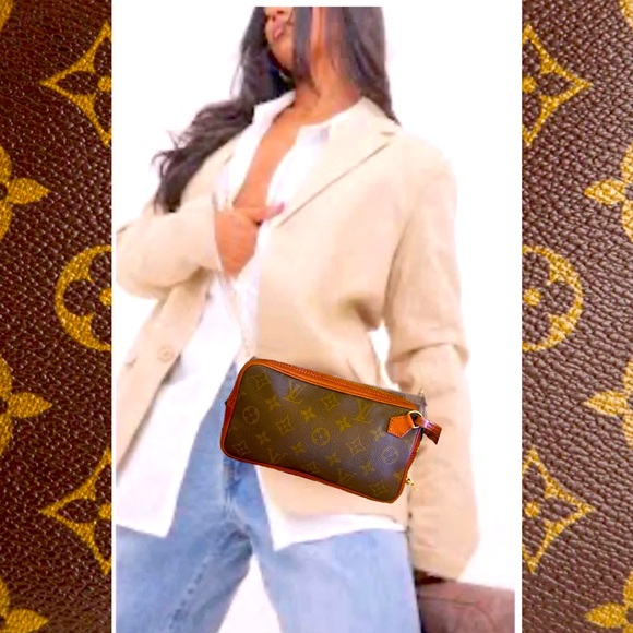 Louis Vuitton
Vintage Monogram Pochette Sport converted Crossbody - Picture 1 of 15
